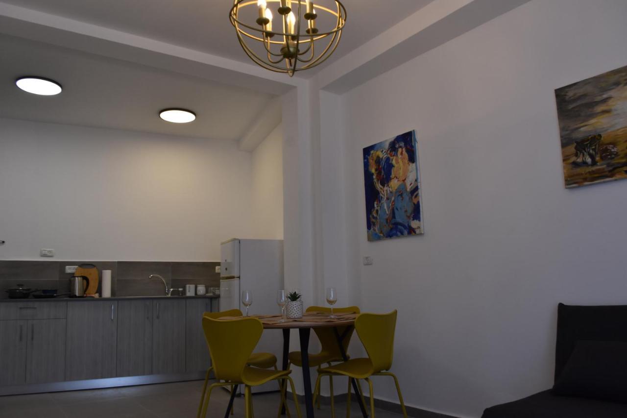 Luxury 2-Room Suite In The Center Of Downtown ไฮฟา ภายนอก รูปภาพ