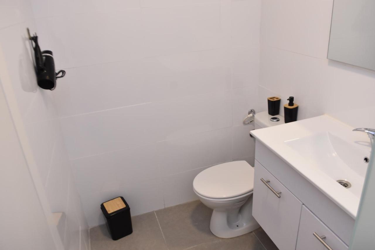 Luxury 2-Room Suite In The Center Of Downtown ไฮฟา ภายนอก รูปภาพ