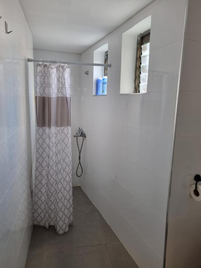 Luxury 2-Room Suite In The Center Of Downtown ไฮฟา ภายนอก รูปภาพ